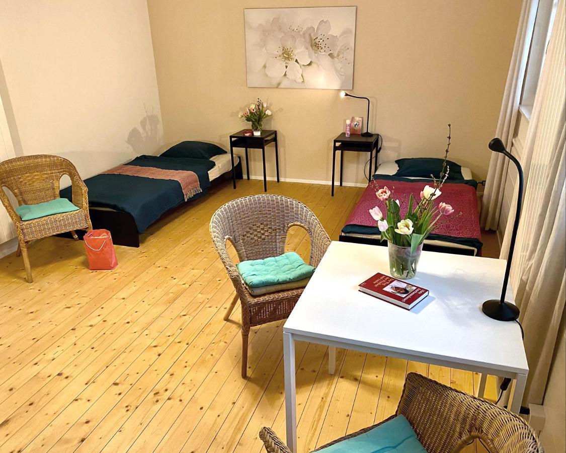 Studio Beim Rhein - Ziegelhuette Flaach Buitenkant foto